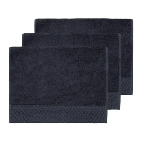 Serviette invité personnalisée brodée à Paris, coloris bleu nuit (modèle Beaubourg, 100 % coton peigné zero-twist)