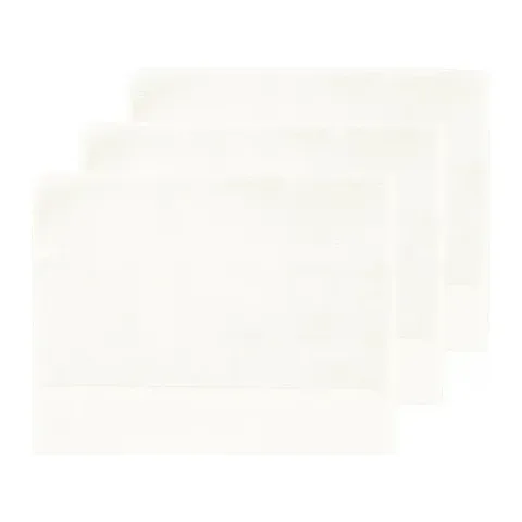 Serviette invité personnalisée brodée à Paris, coloris écru (modèle Beaubourg, 100 % coton peigné zero-twist)