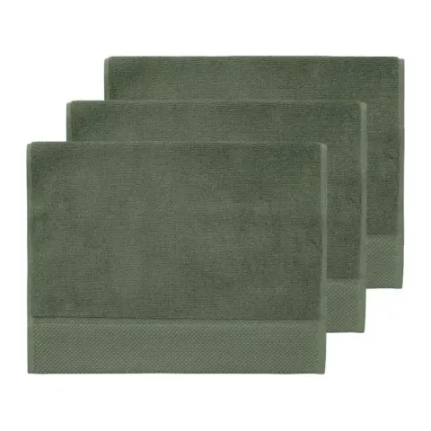 Serviette invité personnalisée brodée à Paris, coloris eucalyptus (modèle Beaubourg, 100 % coton peigné zero-twist)