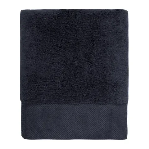 Serviette de bain personnalisée brodée à Paris, coloris bleu nuit (modèle Faubourg, 100 % coton peigné zero-twist)