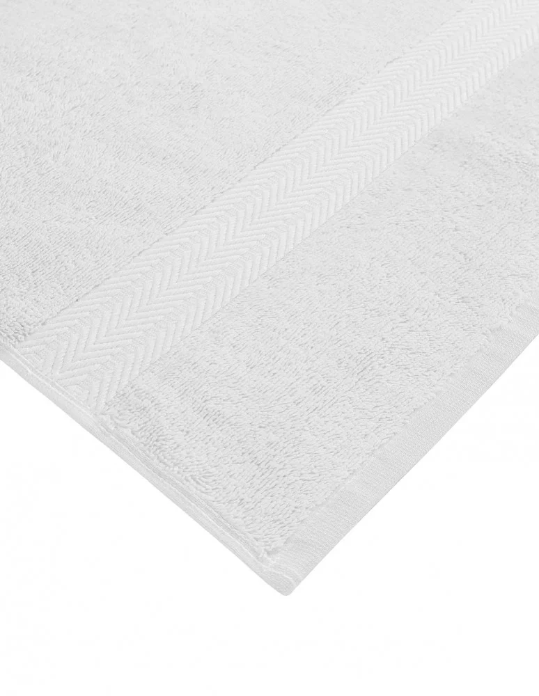 Serviette invité personnalisée coloris blanc : détail de la broderie (modèle Opéra)