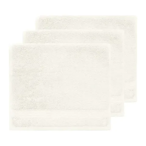 Serviette invité personnalisée brodée à Paris, coloris écru (modèle Opéra, 100 % coton peigné)