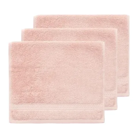 Serviette invité personnalisée brodée à Paris, coloris poudre (modèle Opéra, 100 % coton peigné)