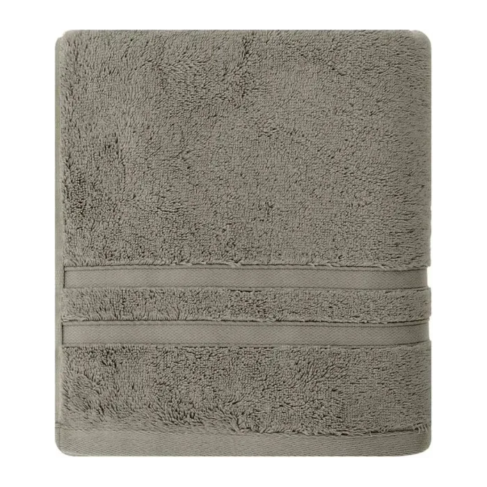 Serviette de bain personnalisée brodée à Paris, coloris noisette (modèle Royale, 80 % coton peigné · 20 % modal)