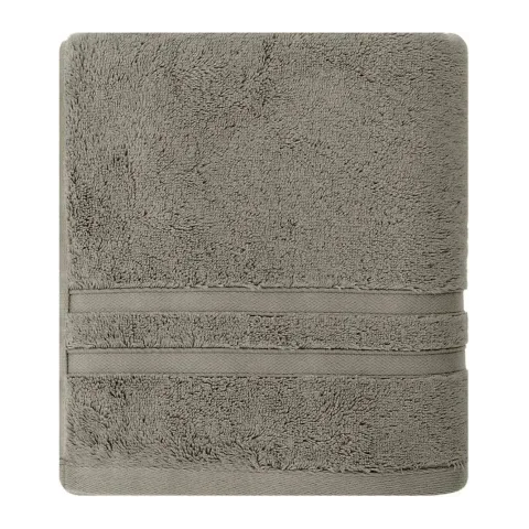 Serviette de bain personnalisée brodée à Paris, coloris noisette (modèle Royale, 80 % coton peigné · 20 % modal)