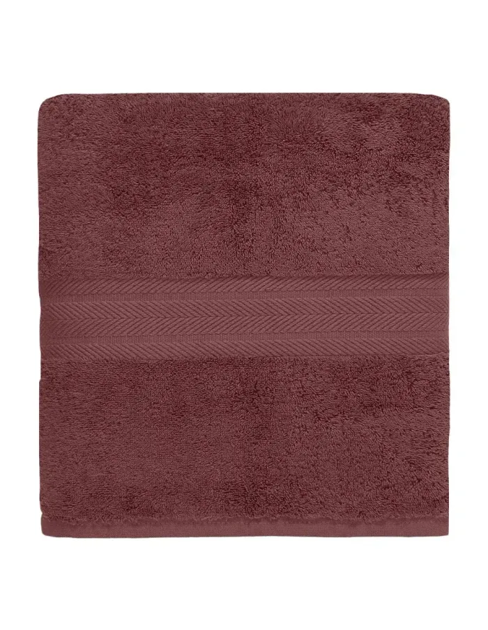 Serviette de bain personnalisée brodée à Paris, coloris rubis (modèle Vendôme, 100 % coton peigné)