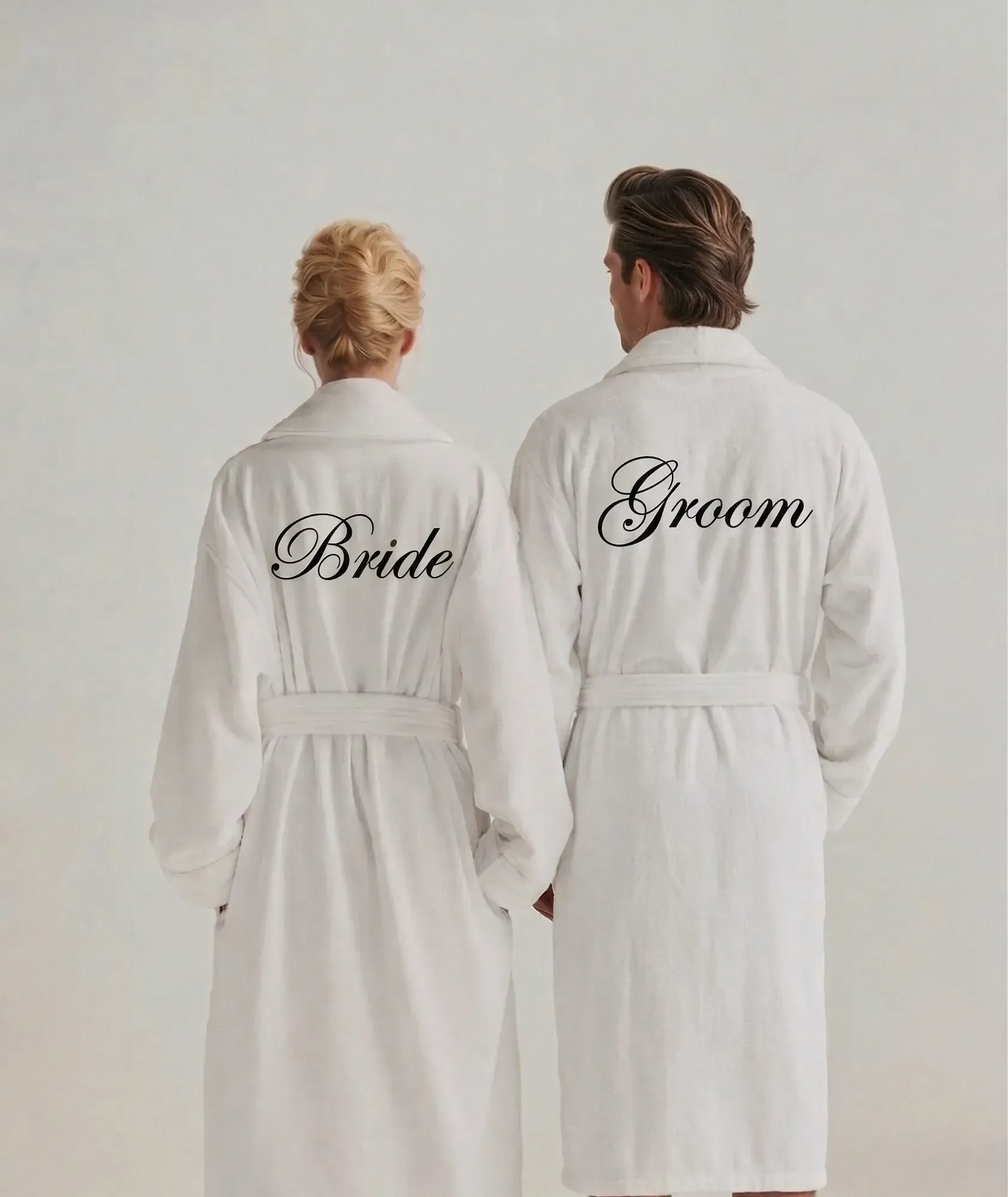 Inspiration serviette personnalisée : inspiration peignoirs de mariés personnalisés brodés Bride & Groom, atelier Paris